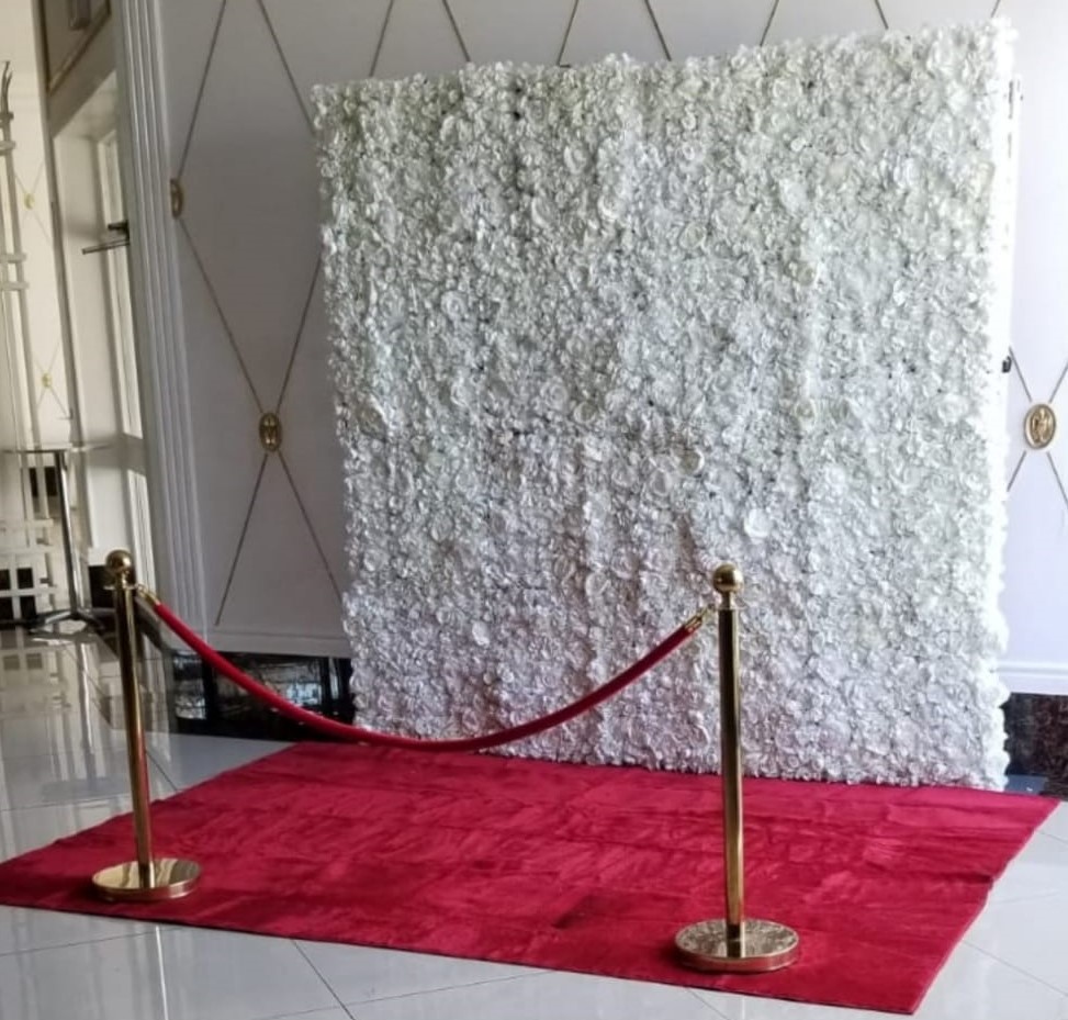 Red Carpet Rental 7×10 Feet