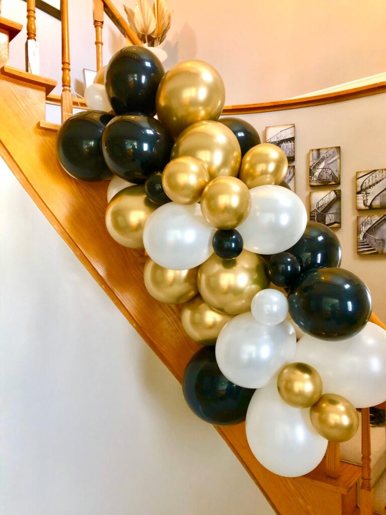 Golden Balloon - Burlington Balloon Arches